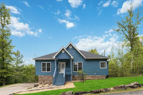 Welcome to Villa Bleu at Lake Cumberland – Your Perfect Lakeside Retreat! - Alphydda