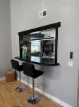 Ground-Level Bed and Bath! Well Equipped Beautiful Backyard and Near the Beach. - Wifi