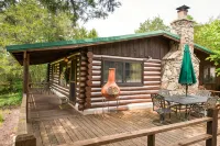 Secluded Lake Front Cabin w/ Private Dock/Boat Slip, Large Deck, Grill, WiFi. - Chalets