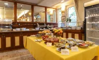 Dóm Hotel - พร้อมอาหารเช้า