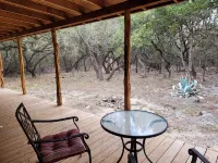 Deer Run Cabin, Utopia TX - Feriehus