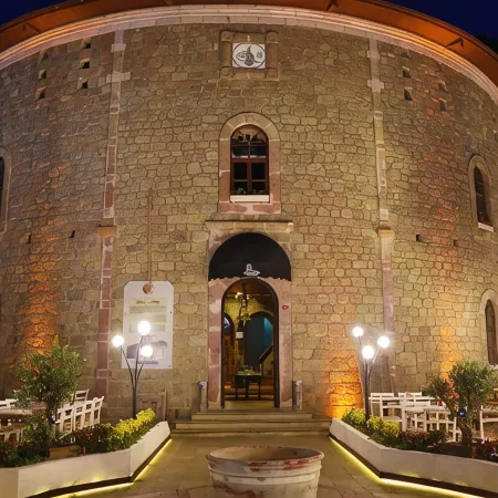 Cephanelık Hotel