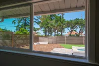 Pebble Beach Retreat • Ocean Views • Infrared Sauna • Short Walk to Beach - Wifi