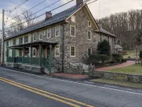 New Hope area Historical Bucks County Stone House circa 1732 - 4つ星