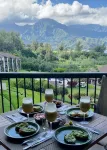 Hanalei Bay Resort 52012 - Newly updated, Bay views, Private walk to beach & AC! - Gym