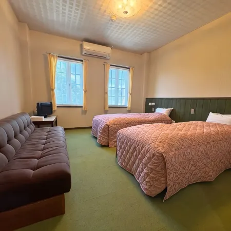 Hotel Eve Plaza