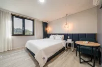 Hotel Ryan - Sea View