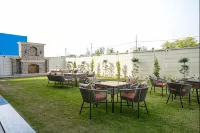 The Elet - بار