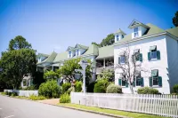 Roanoke Island Inn - Bed and Breakfasts