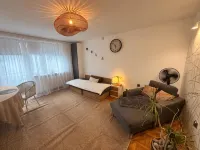 Sloth Room Nr 2 (Shared Bathroom) - เปิดใหม่