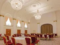 Bristol Grand Hotel By Sunday - 3-نجوم