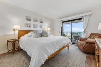 OCEANFRONT Penthouse XL Balcony w/ Gorgeous Views, S. Hutchinson Island/Stuart - Beach