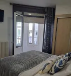 New J&J Hostel - Wifi