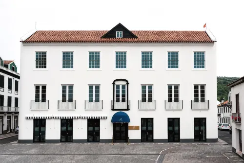 The Book Hotel - Ocean View