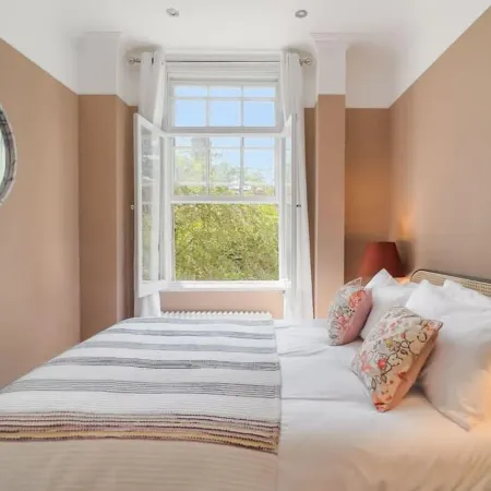 Stylish Stay- Windsor Castle- Parking- By Tempstay