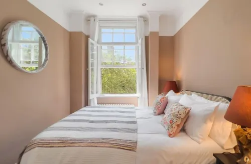Stylish Stay- Windsor Castle- Parking- By Tempstay - 2-Star