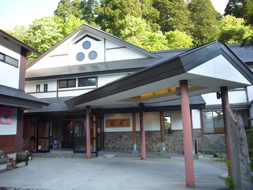 Shirabu Onsen Higashiya Hotel di Yonezawa