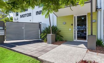 Redcliffe Motor Inn