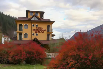Kris Hotel Hotels near Художествена галерия Смолян