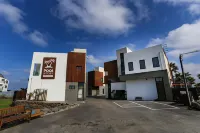 Jeju Pool Story Pool Villa