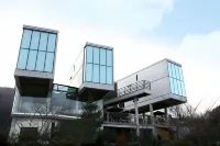 Hongcheon Casamoro Pool Villa (Near Vivaldi Park) Các khách sạn ở Hongcheon