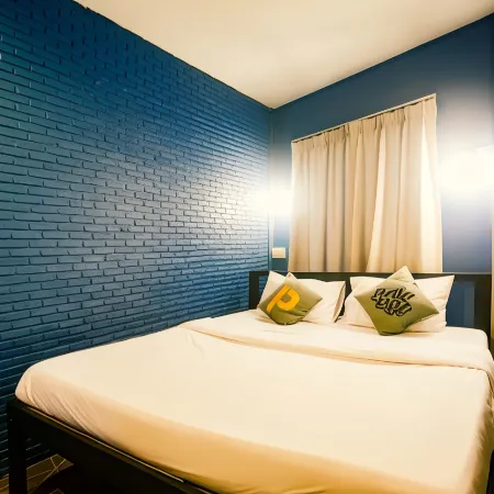 Pak-up Hostel