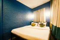 Pak-up Hostel Hotels in 