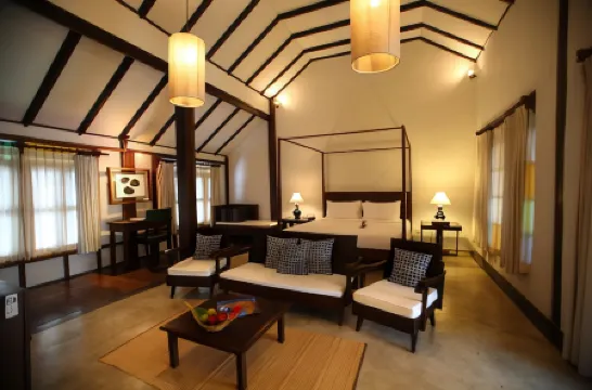 Banthai Village