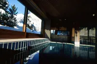 Hotel Pavillon - Pools