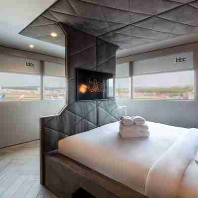 Bloc Hotel London Gatwick Airport Rooms