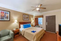 Days Inn & Suites by Wyndham NASA Space Center Houston Hôtels à : Webster