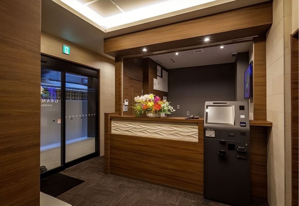 Grand Stay Asahibashi Ekimae 프론트 데스크