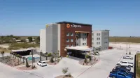 La Quinta Inn & Suites by Wyndham Fort Stockton Northeast فنادق في فورت ستوكتون