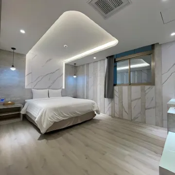 Benz Hotel Taoyuan Hotels near Chung Yuan Christian University