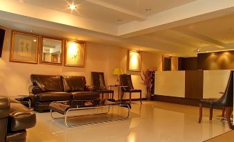 499 Hotel Ratchadapisek Bangkok - Housity