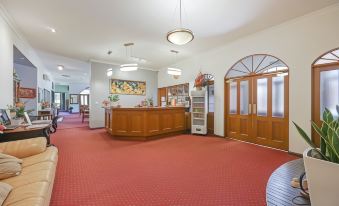 Country Plaza Halls Gap