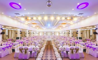 Royal Quang Binh Hotel