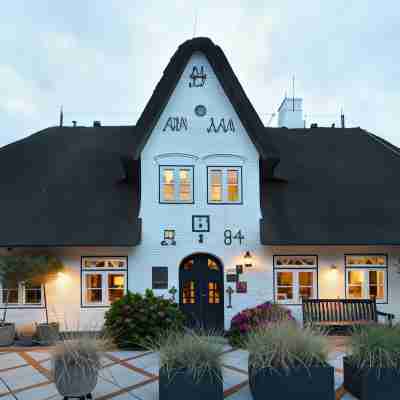 Relais & Châteaux Landhaus Stricker Hotel Exterior