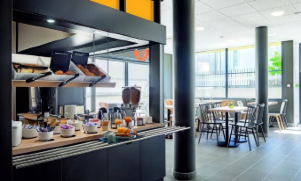 B&B Hotel Paris Est Bobigny Université