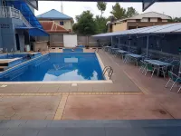 Ozom Hotel - Kitchens