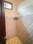 Hening Pool Residence Hotels in Kecamatan Kembaran