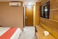 Benhas Hotel Hotels near Plaza Bukittinggi