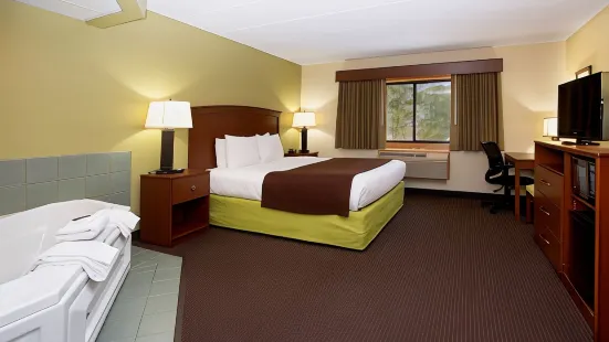 Cobblestone Hotel & Suites - Wisconsin Rapids