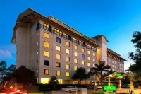 Crowne Plaza Sydney Macquarie Park Hôtels à : 