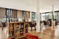 Amedia Luxury Suites Graz, Trademark Collection by Wyndham Hotels in Raaba