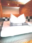 Fox Box I Capsule Apt Hotels in Radebeul