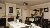 Oaklands inn and Conference Centre