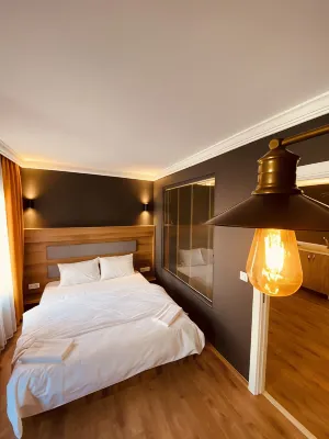 Otto City Premium Suites - Homestays