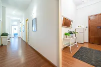 Blanco Rooms
