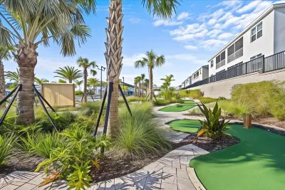Champions Retreat 5 Bedroom Home by RedAwning